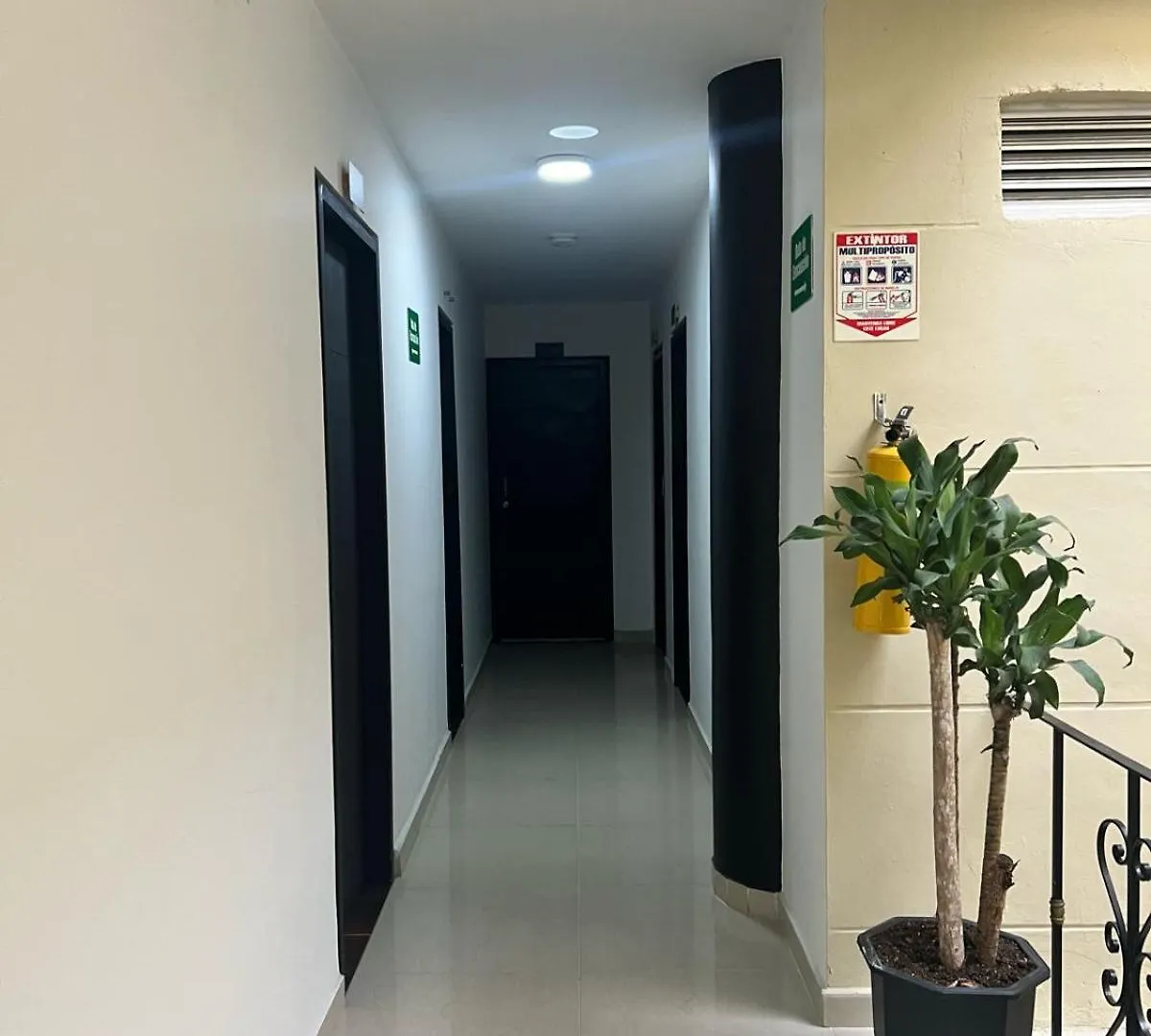 Hotel Casa Botero Medellin 3*,